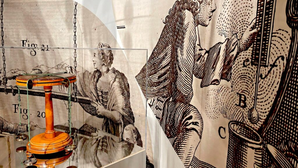 La fisica newtoniana e i suoi luoghi: un viaggio nella diffusione del sapere scientifico